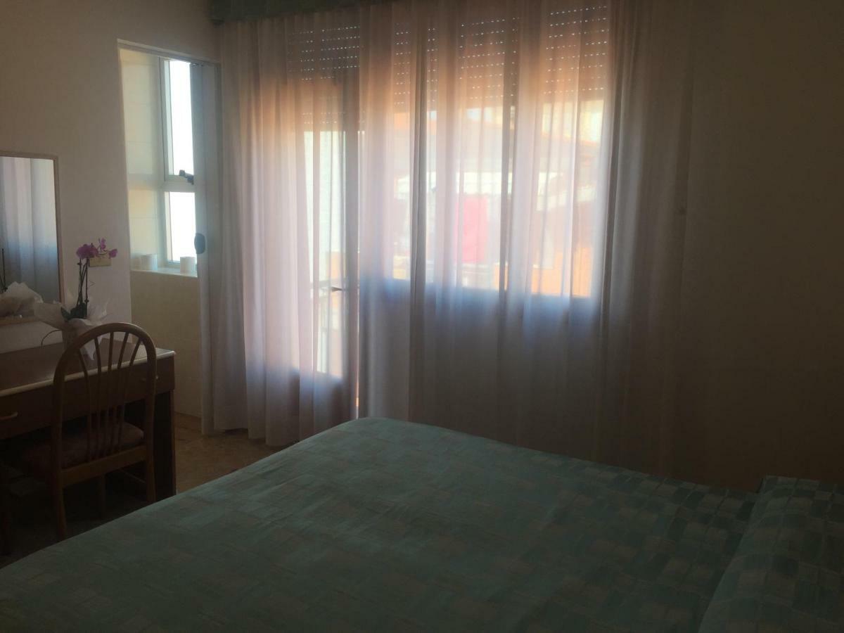 Hotel Margherita Сотомарина Екстериор снимка
